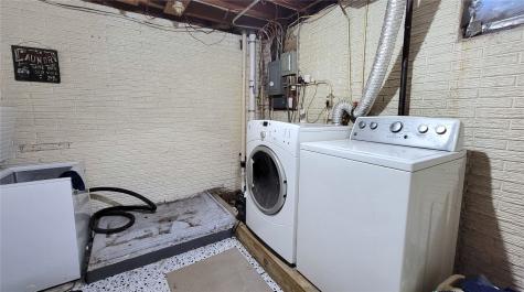 20 E Hickory Street North Liberty IA 52317