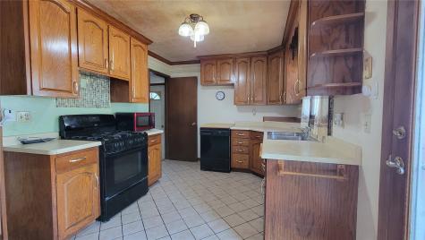 20 E Hickory Street North Liberty IA 52317
