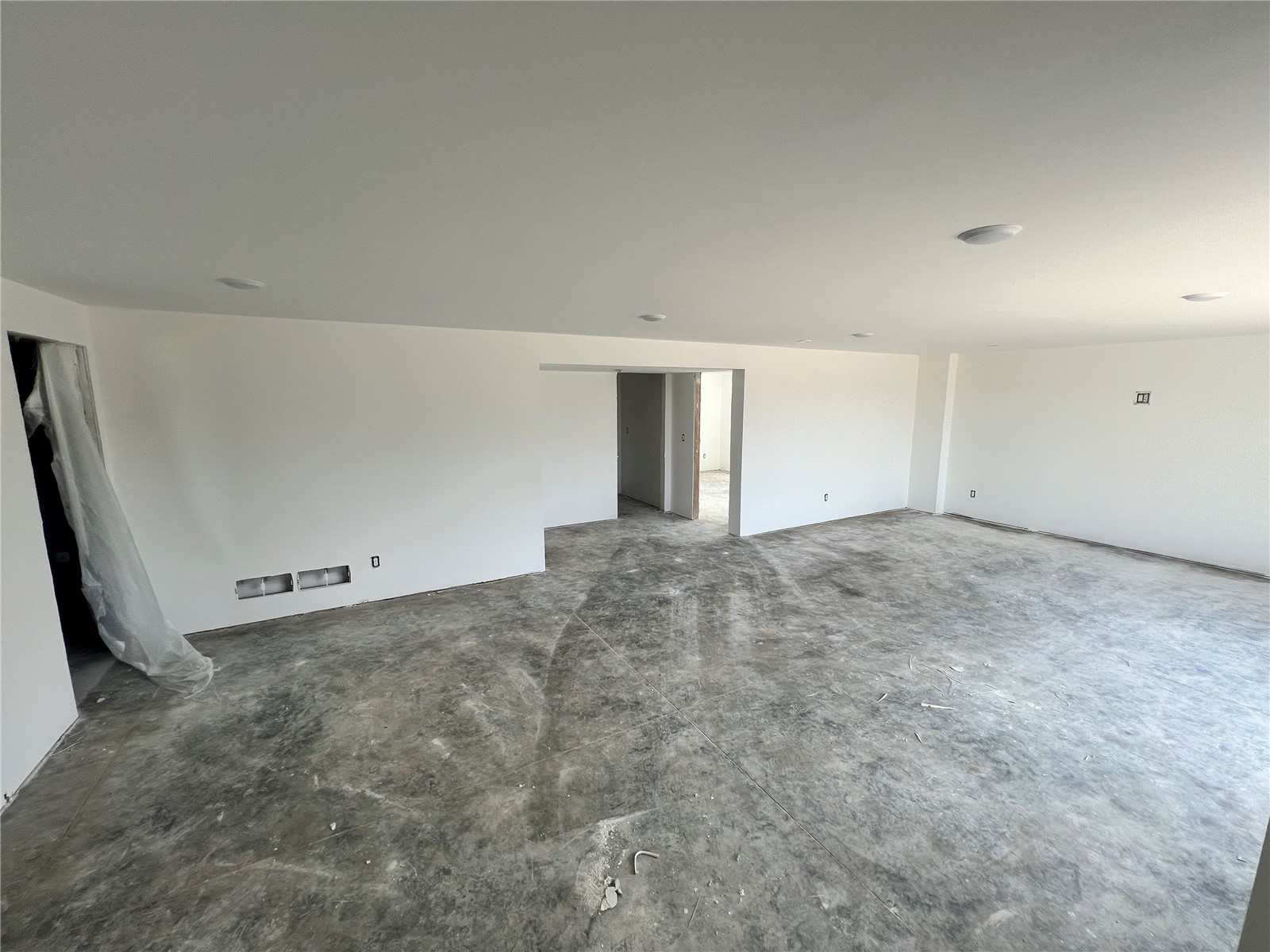 1435 Cardinal Drive Fairfax IA 52228