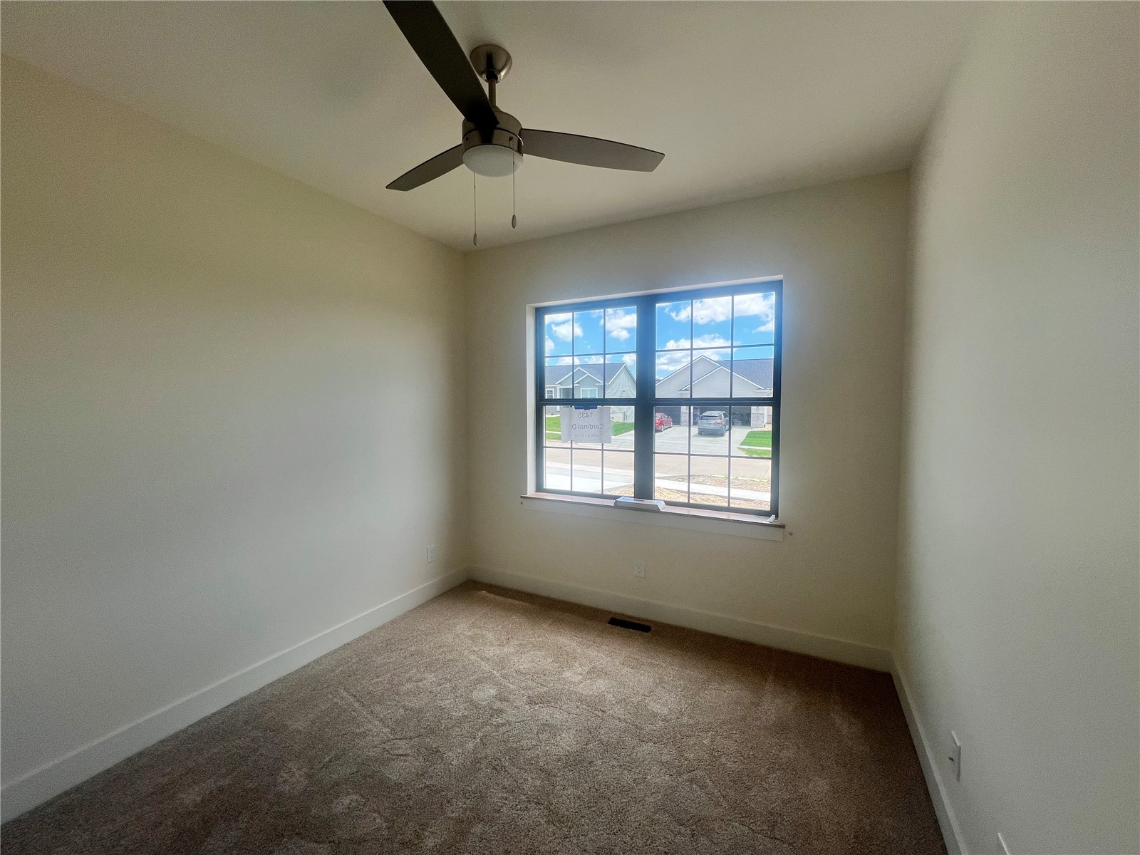 1435 Cardinal Drive Fairfax IA 52228