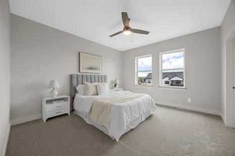 1435 Cardinal Drive Fairfax IA 52228