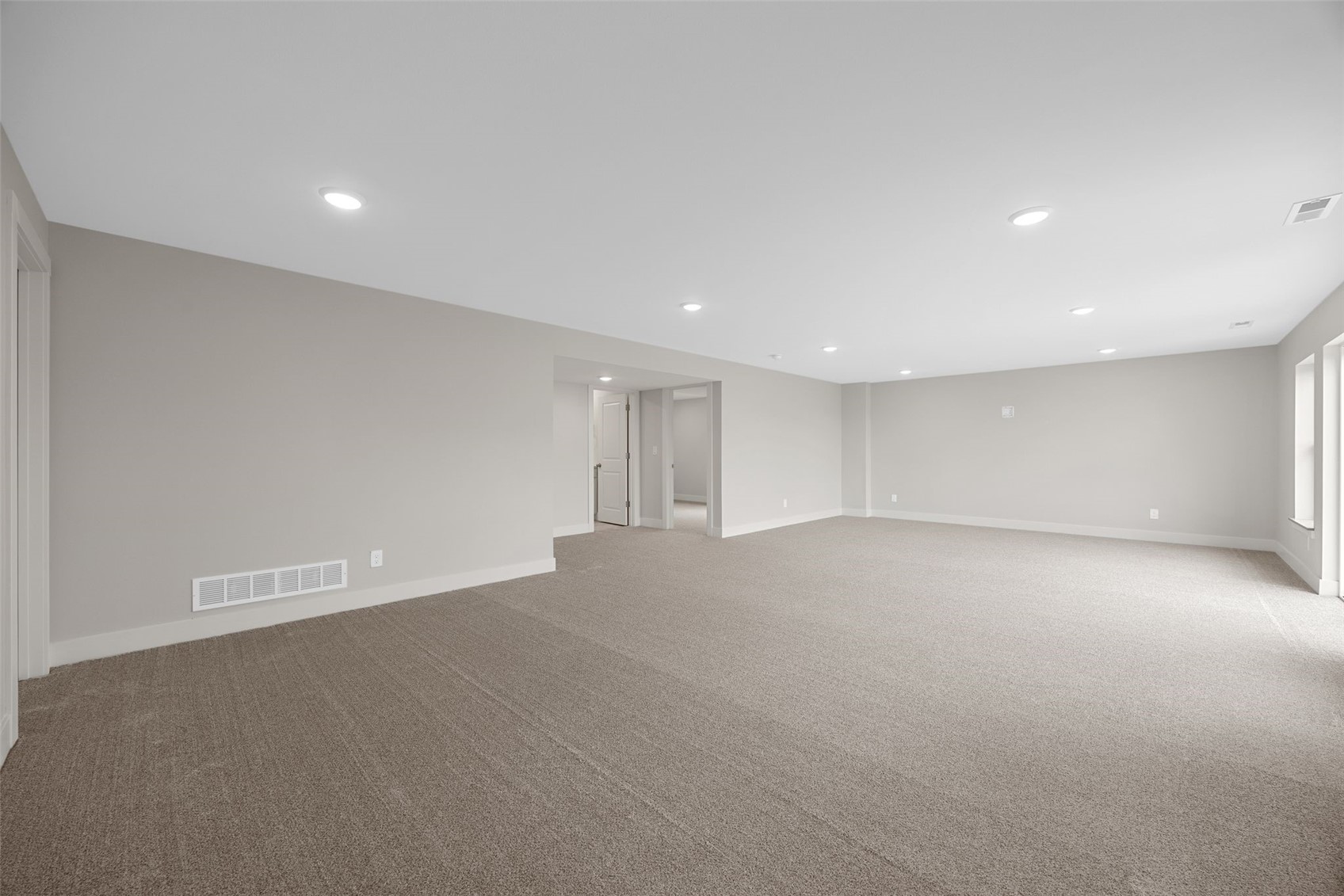 1435 Cardinal Drive Fairfax IA 52228