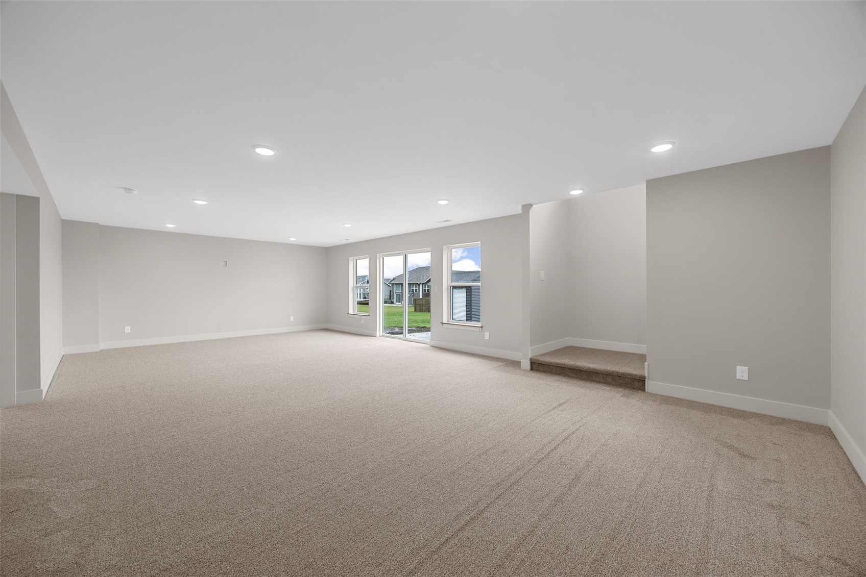 1435 Cardinal Drive Fairfax IA 52228
