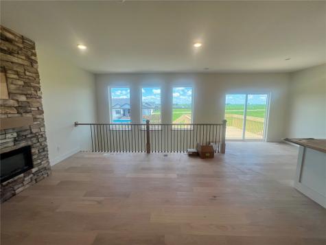 1435 Cardinal Drive Fairfax IA 52228