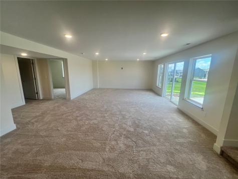 1435 Cardinal Drive Fairfax IA 52228