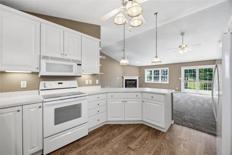 610 Kaitlynn Avenue Anamosa IA 52005