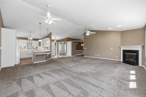 610 Kaitlynn Avenue Anamosa IA 52005