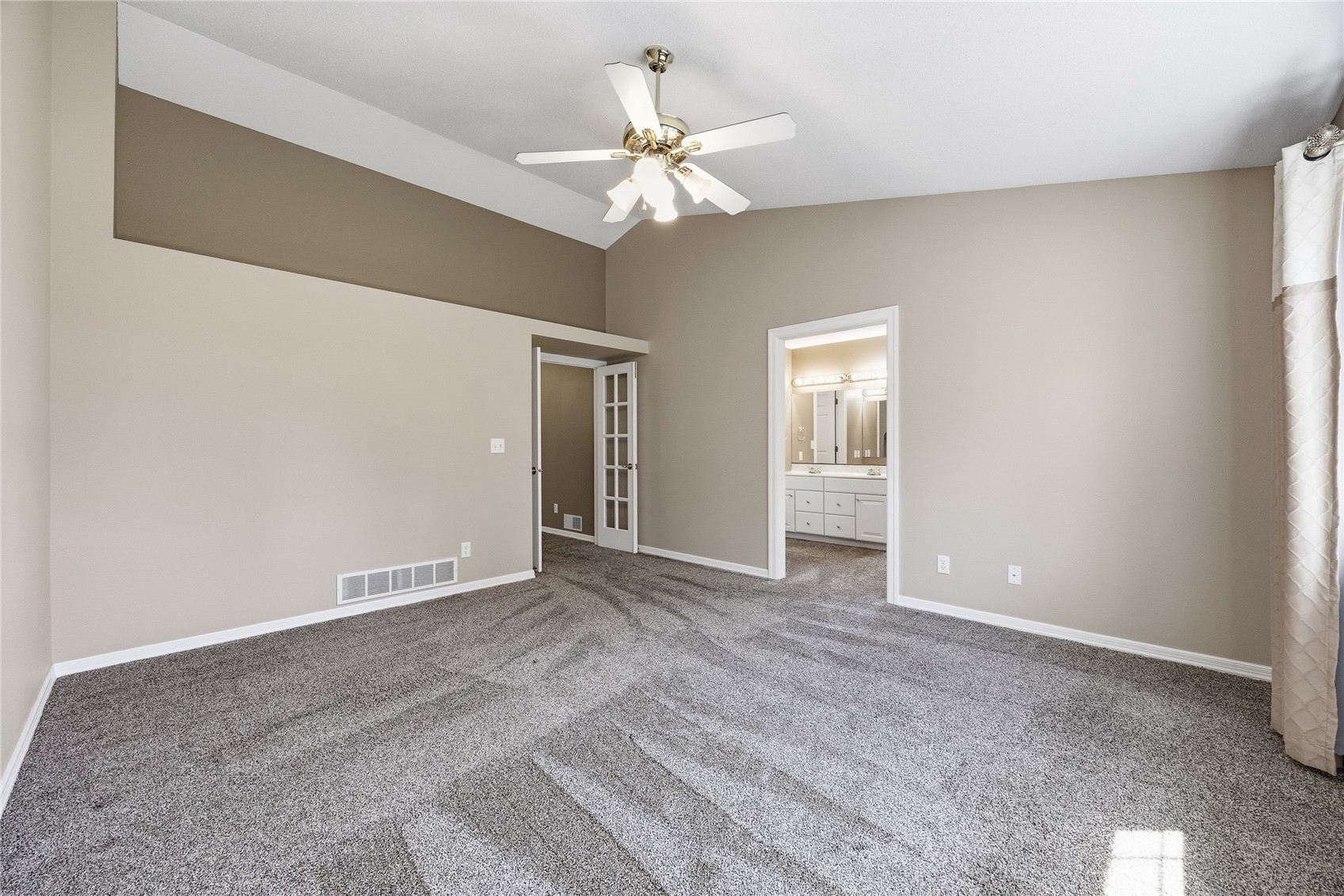 610 Kaitlynn Avenue Anamosa IA 52005