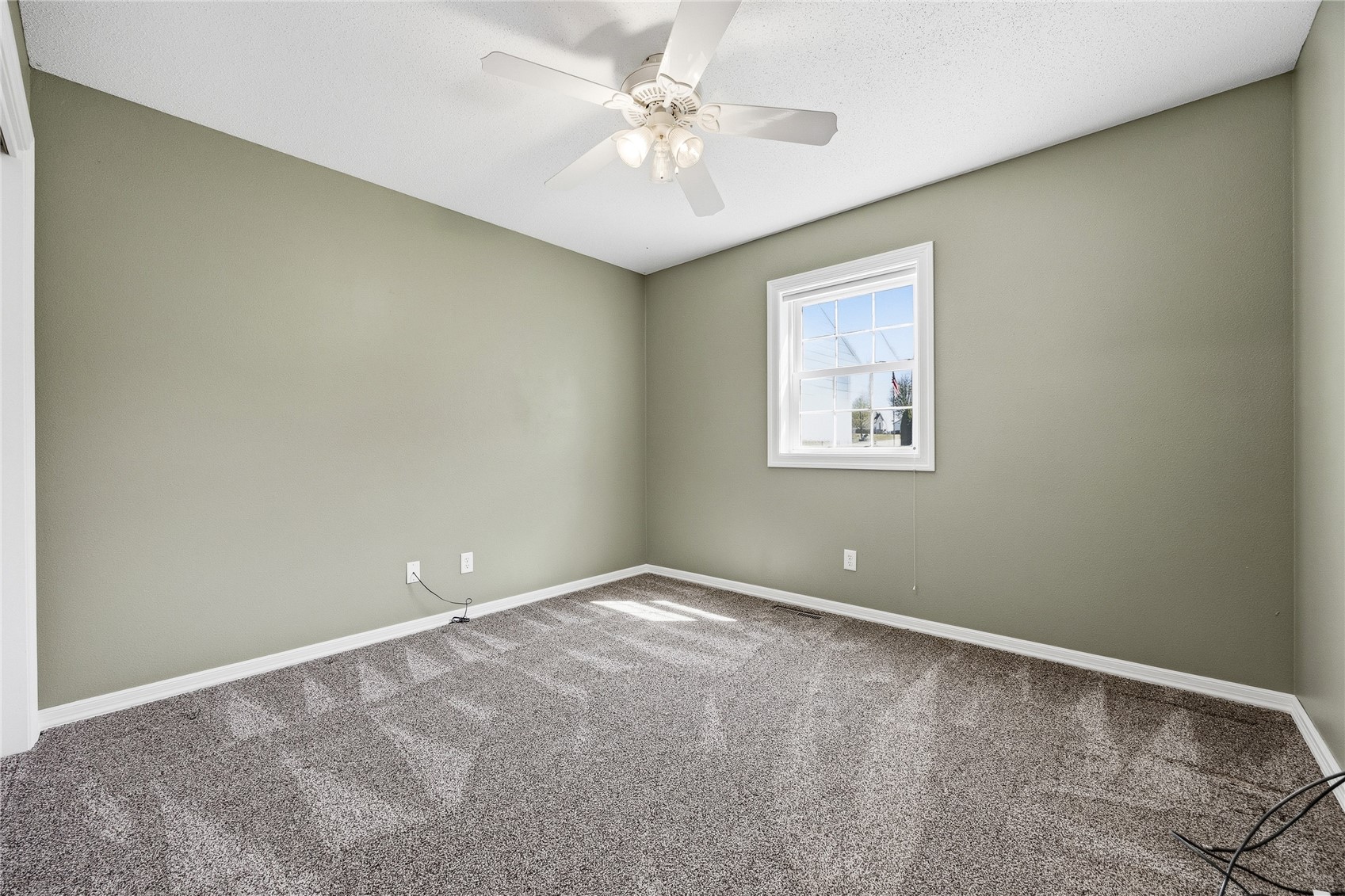 610 Kaitlynn Avenue Anamosa IA 52005