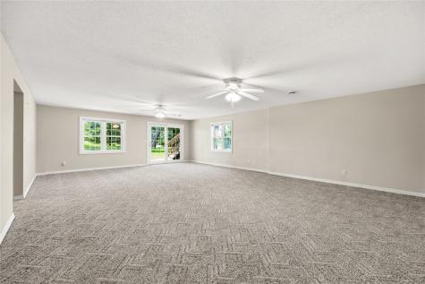 610 Kaitlynn Avenue Anamosa IA 52005