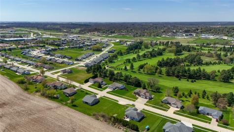 610 Kaitlynn Avenue Anamosa IA 52005