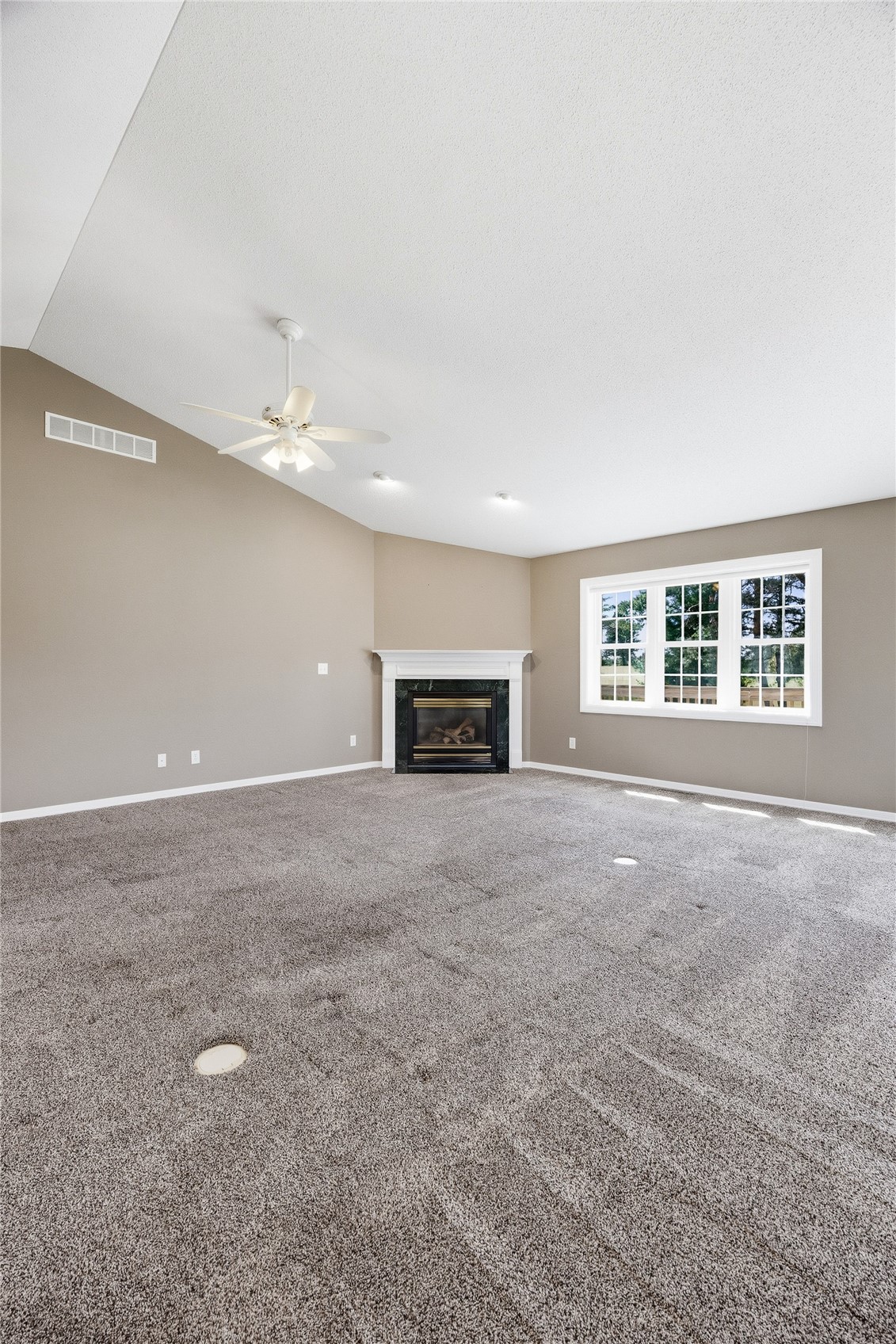 610 Kaitlynn Avenue Anamosa IA 52005