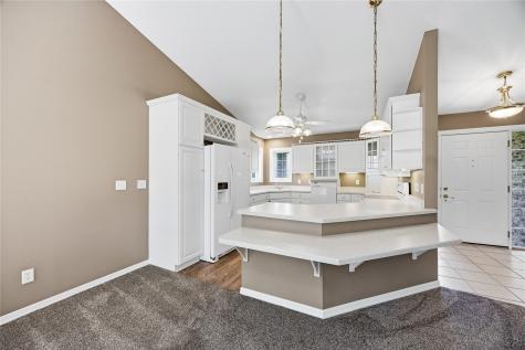 610 Kaitlynn Avenue Anamosa IA 52005
