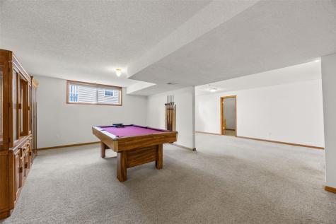 400 Westridge Drive SW Cedar Rapids IA 52404