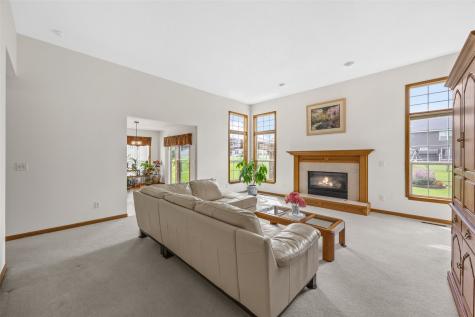 400 Westridge Drive SW Cedar Rapids IA 52404