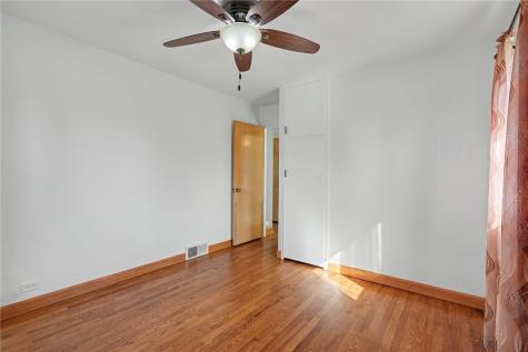 835 37th Street NE Cedar Rapids IA 52402