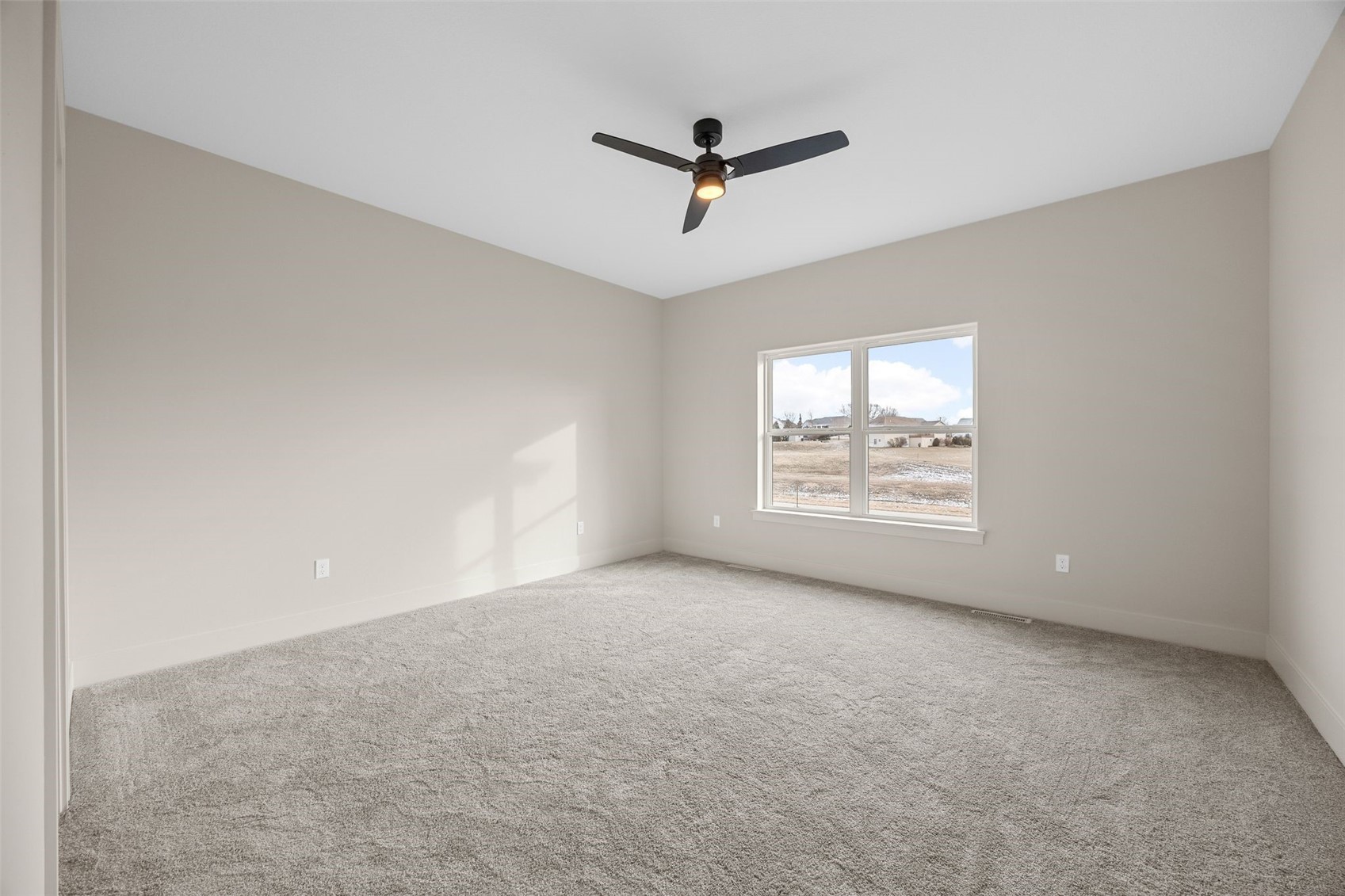 970 17th Avenue SW Mt Vernon IA 52314