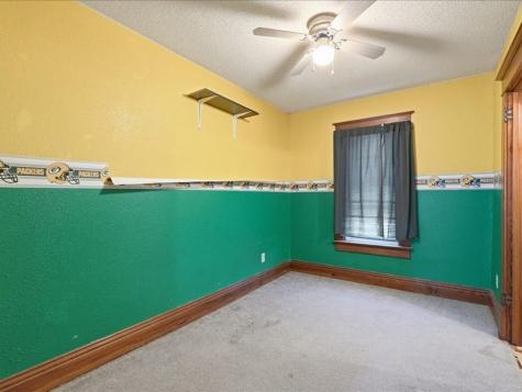 224 Park Avenue Rowley IA 52329