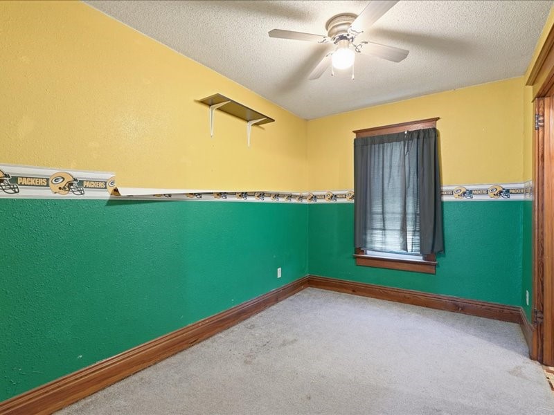 224 Park Avenue Rowley IA 52329