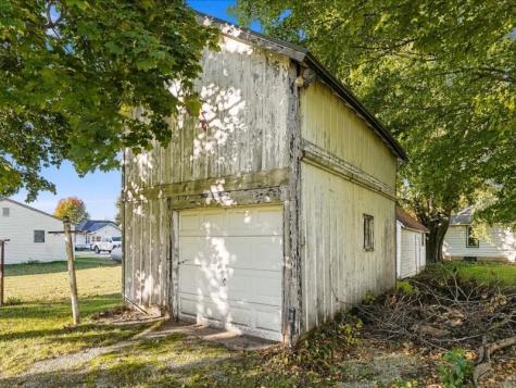 224 Park Avenue Rowley IA 52329