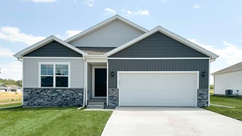 2846 Mary Drive Hiawatha IA 52233