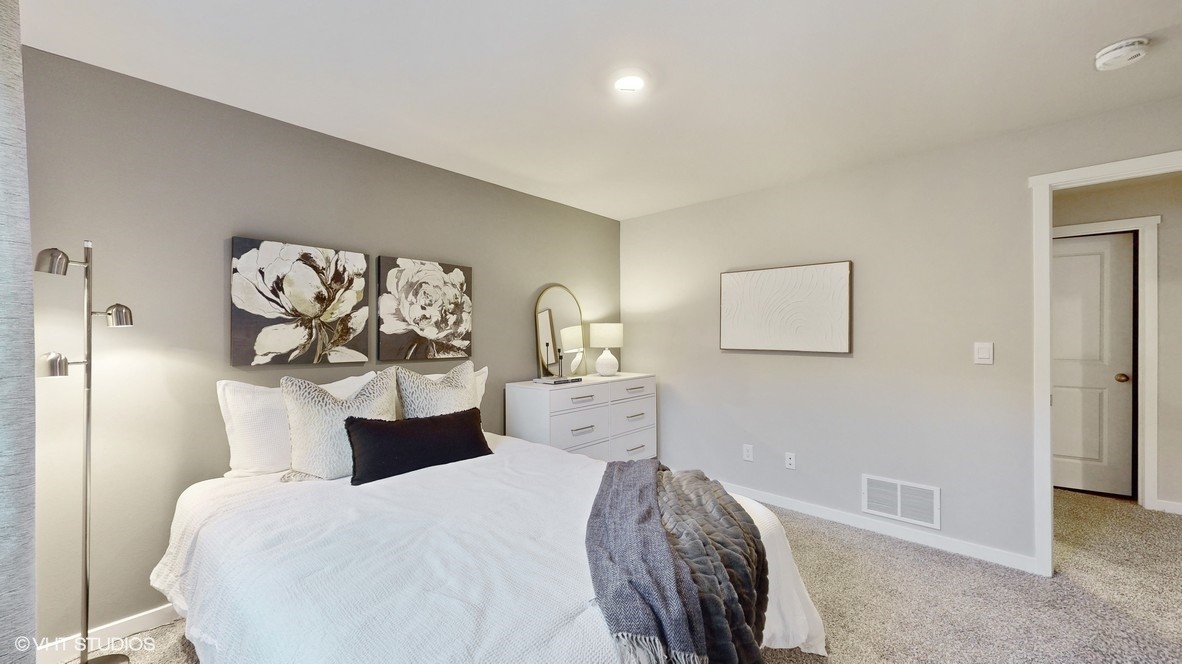 2846 Mary Drive Hiawatha IA 52233