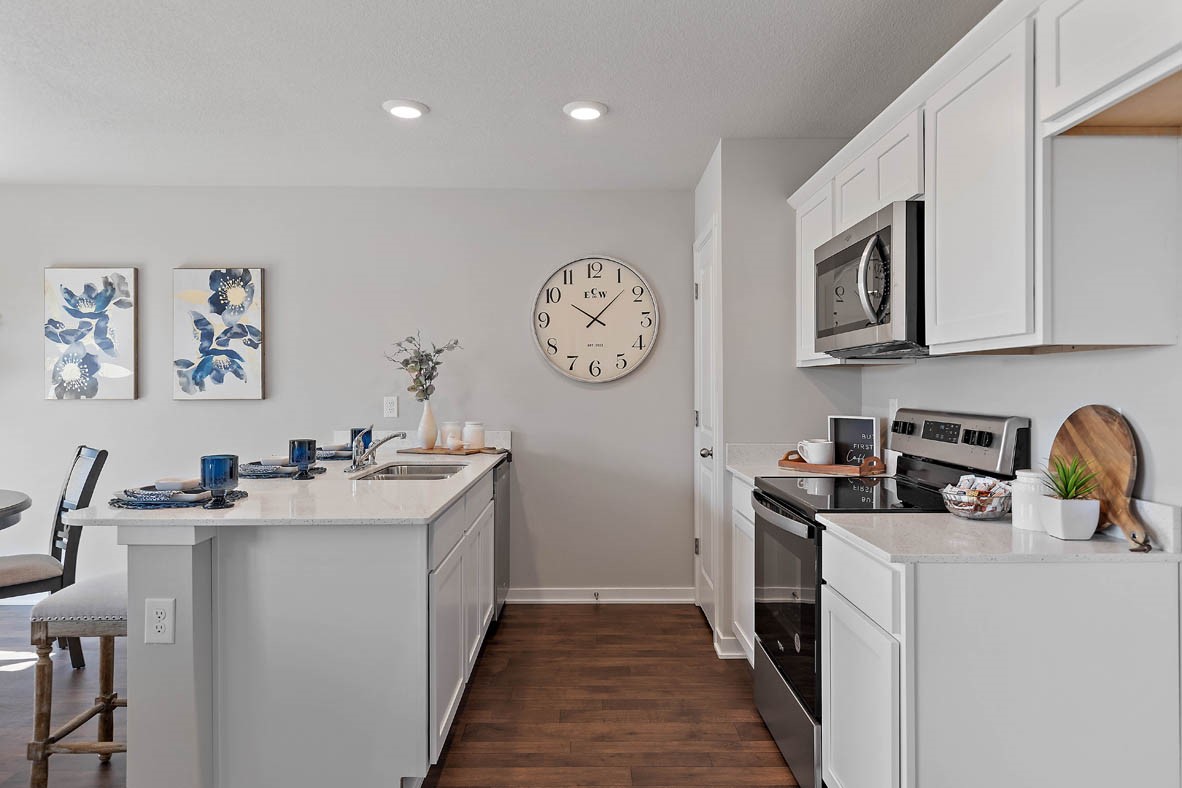 2846 Mary Drive Hiawatha IA 52233
