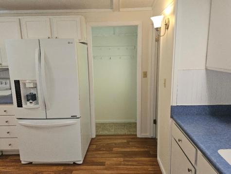 808 18th Street Belle Plaine IA 52208