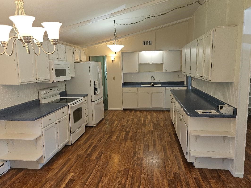 808 18th Street Belle Plaine IA 52208