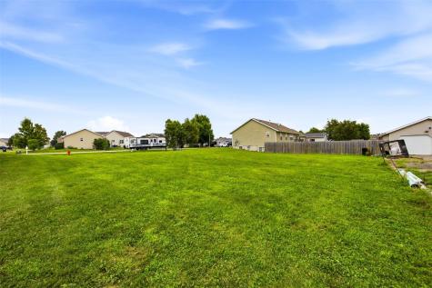 181 & 171 Bear Creek Court Palo IA 52324
