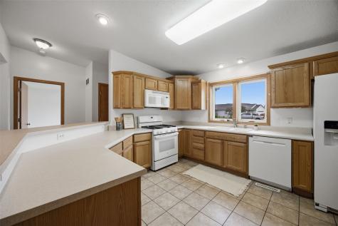 181 & 171 Bear Creek Court Palo IA 52324