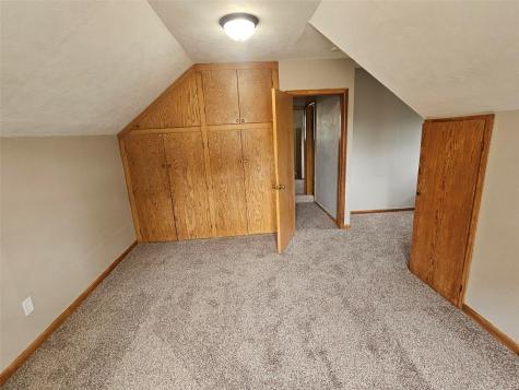 1460 Hollywood Boulevard NE Cedar Rapids IA 52402