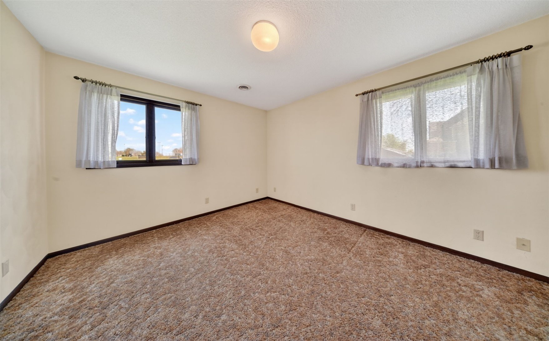 501 Main Street Van Horne IA 52346