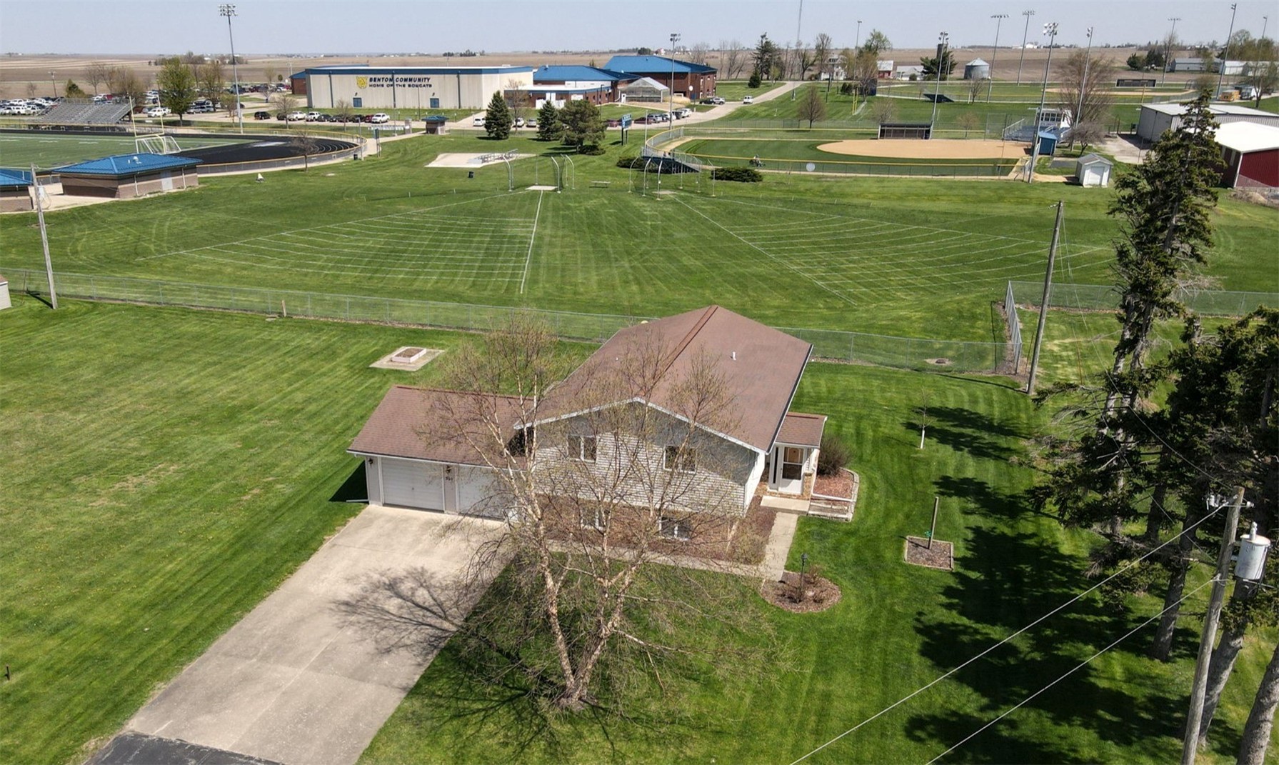 501 Main Street Van Horne IA 52346