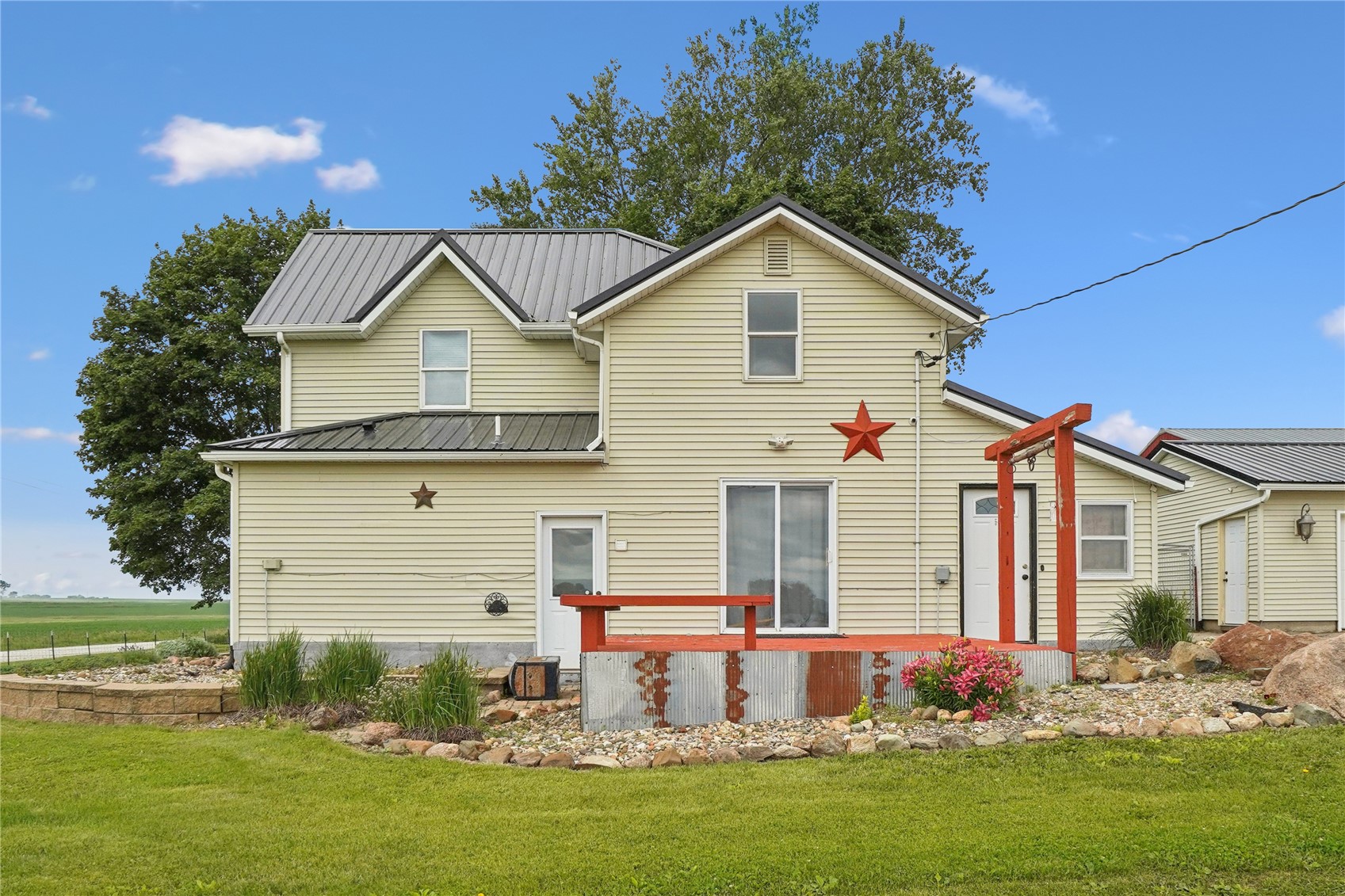 3257 132nd Street Sumner IA 50674