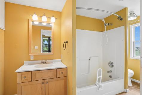 3257 132nd Street Sumner IA 50674