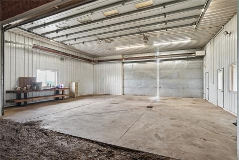 3257 132nd Street Sumner IA 50674