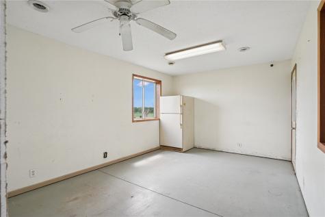 3257 132nd Street Sumner IA 50674