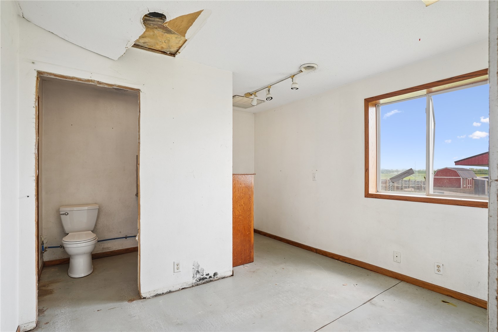 3257 132nd Street Sumner IA 50674