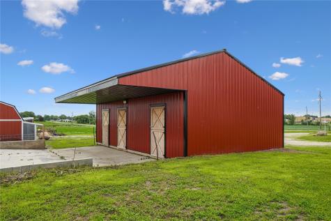 3257 132nd Street Sumner IA 50674