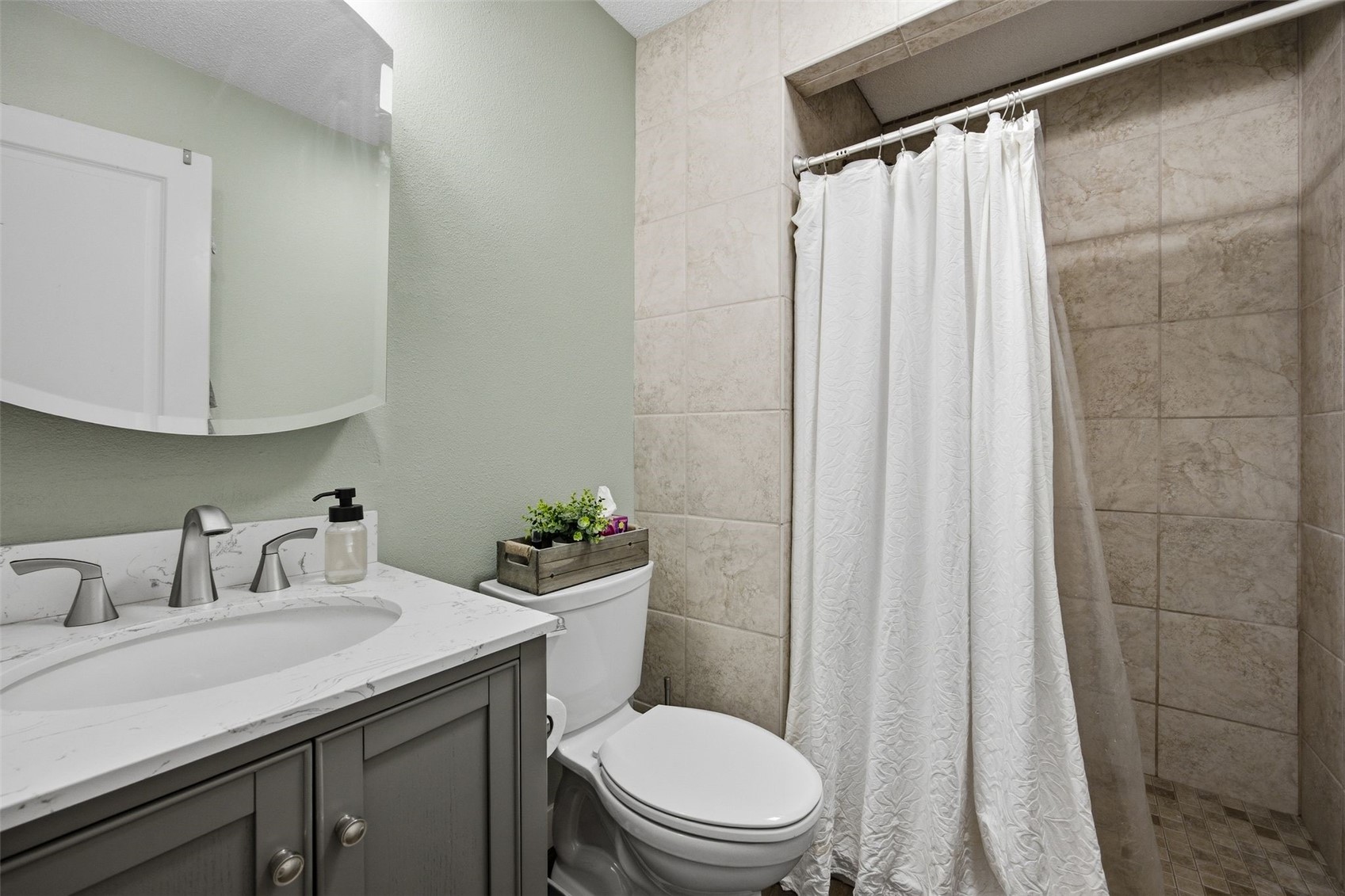 4625 Northwood Drive NE Cedar Rapids IA 52402