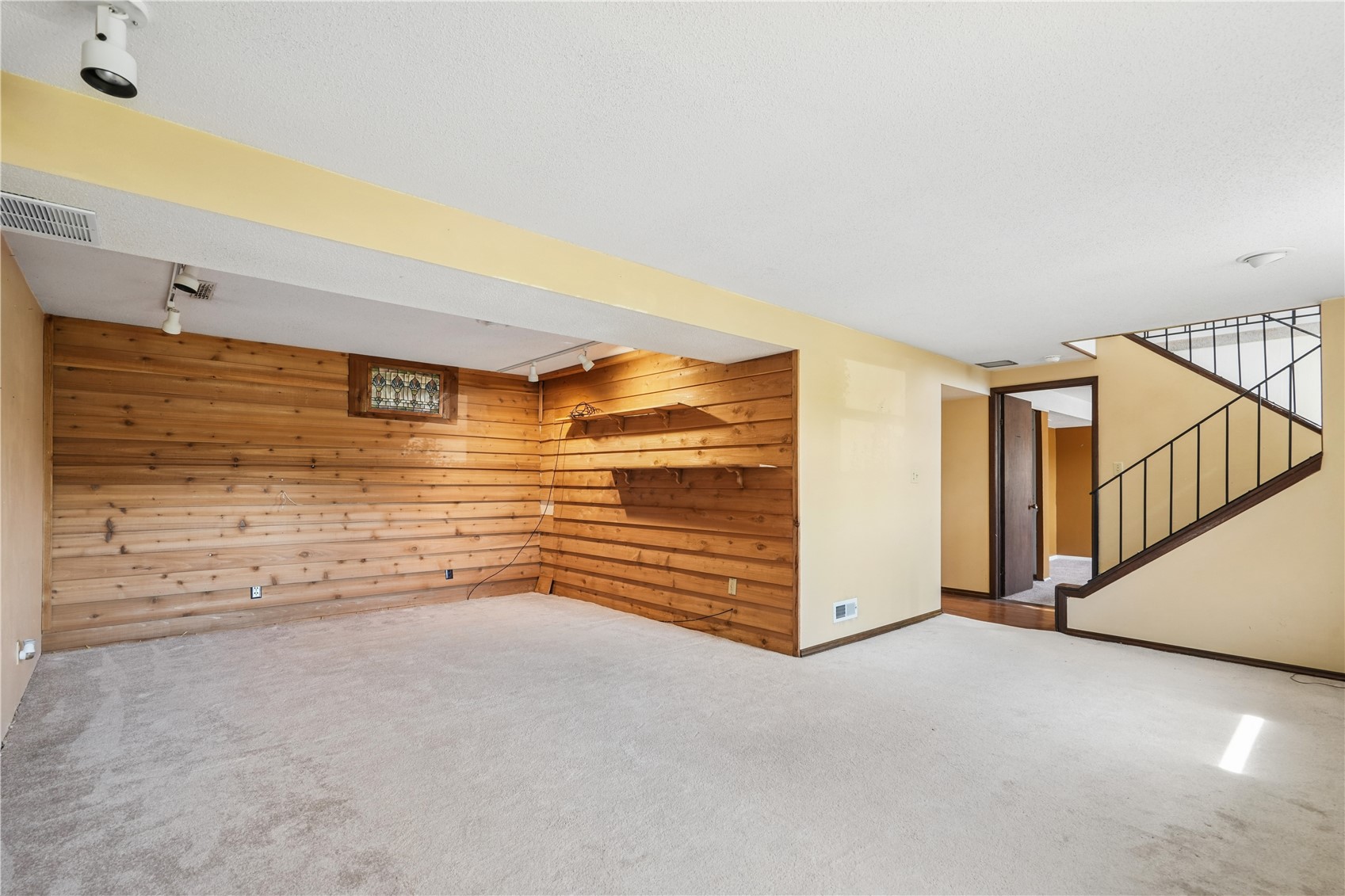 3620 Western Pine Drive NE Cedar Rapids IA 52402