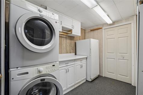 3620 Western Pine Drive NE Cedar Rapids IA 52402