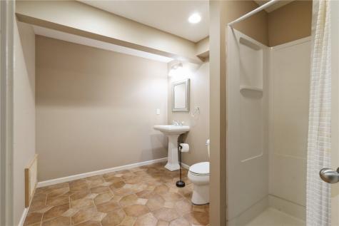 513 Westridge Drive SW Cedar Rapids IA 52404