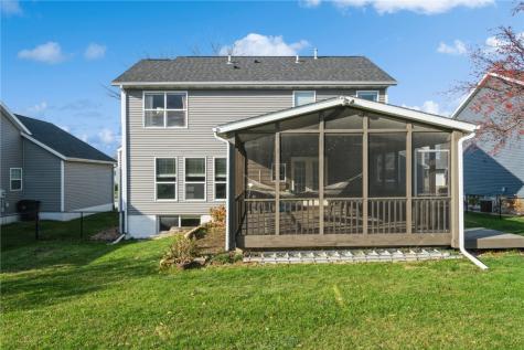 513 Westridge Drive SW Cedar Rapids IA 52404