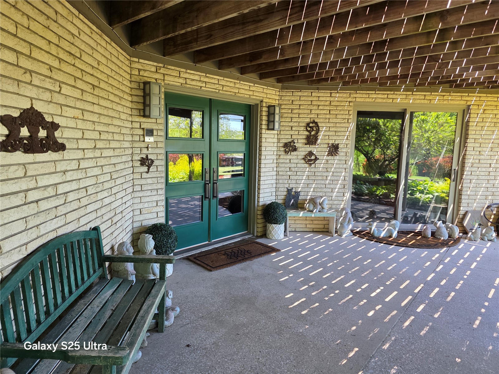 21 Fairview Knoll NE Iowa City IA 52240