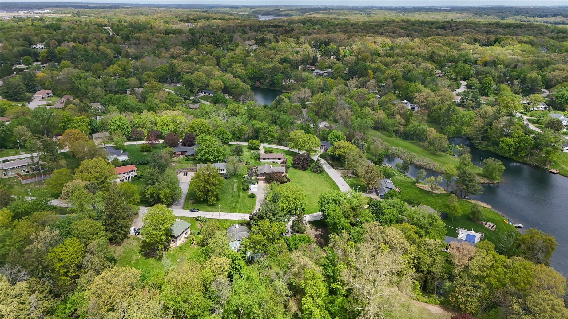 21 Fairview Knoll NE Iowa City IA 52240