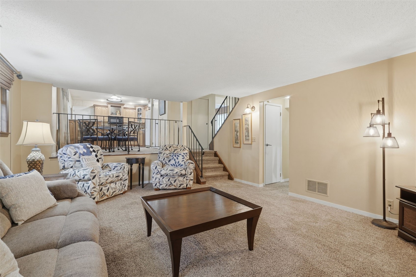 3911 Blue Mound Drive NE Cedar Rapids IA 52402