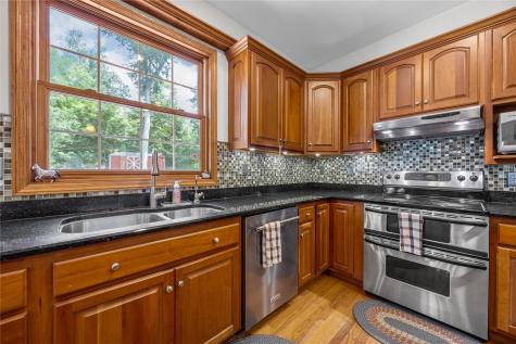 4600 Deer View Road Cedar Rapids IA 52411