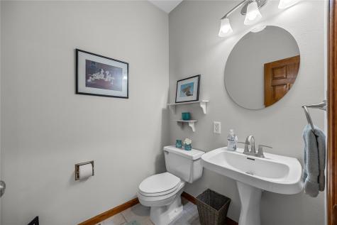 4600 Deer View Road Cedar Rapids IA 52411